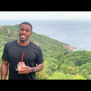 Meet your Posher, Isaac